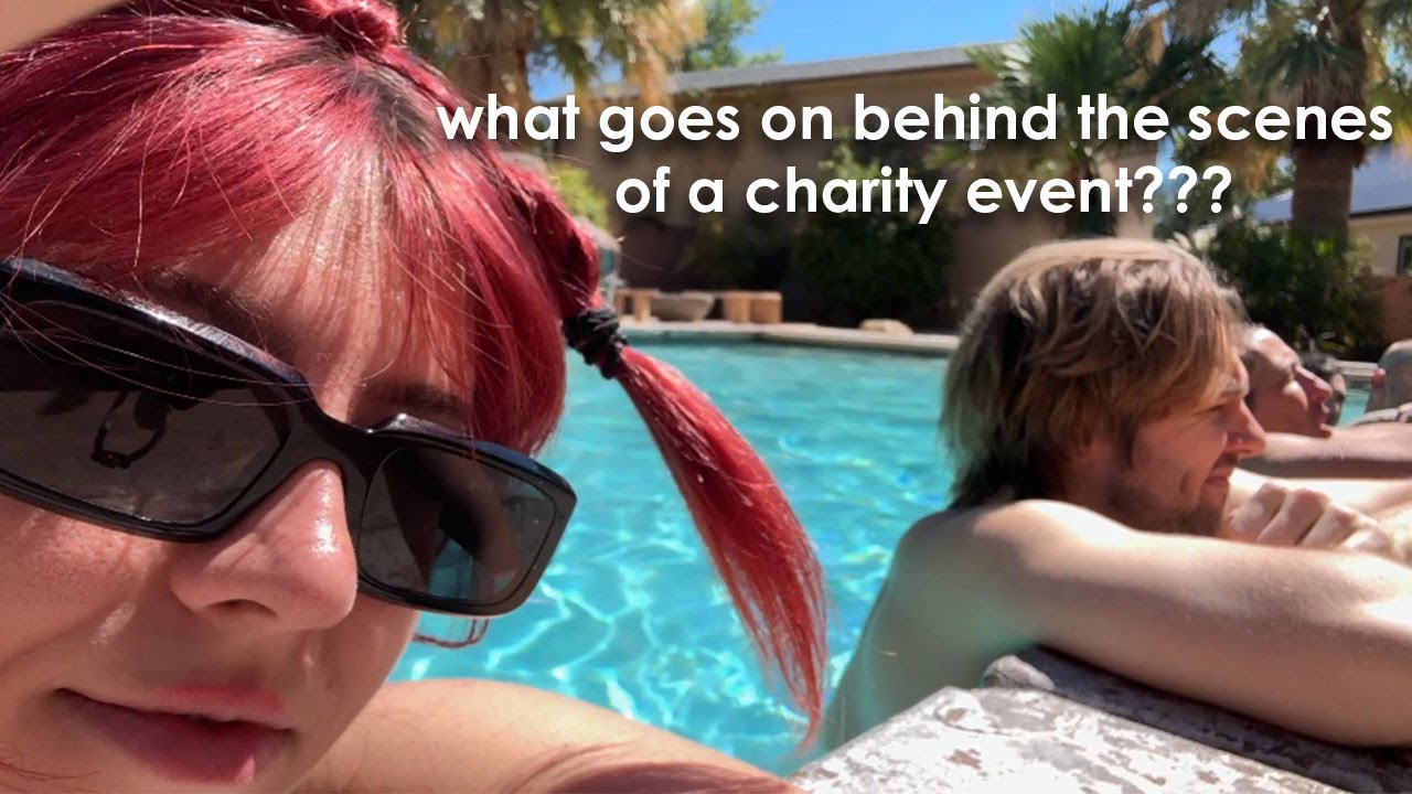 I had a slumber party with 20 of YOUR FAVOURITE streamers