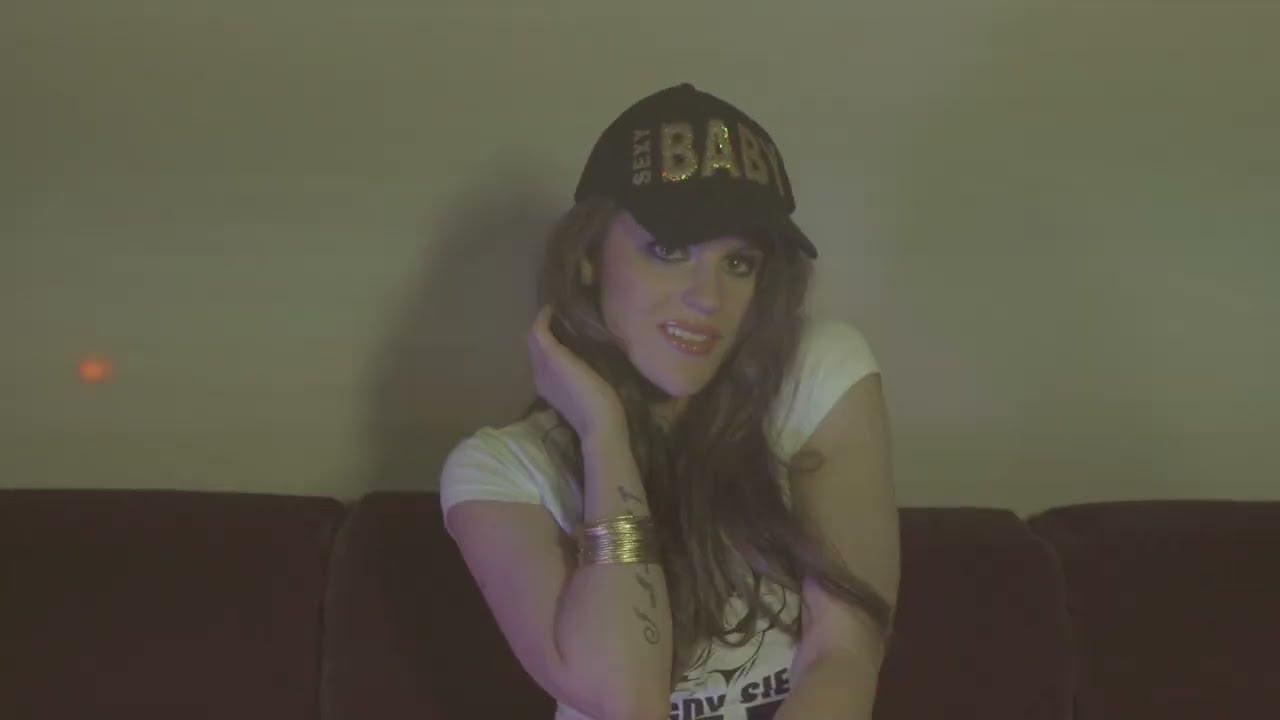 Patty - Pani Patty [Official Music Video]