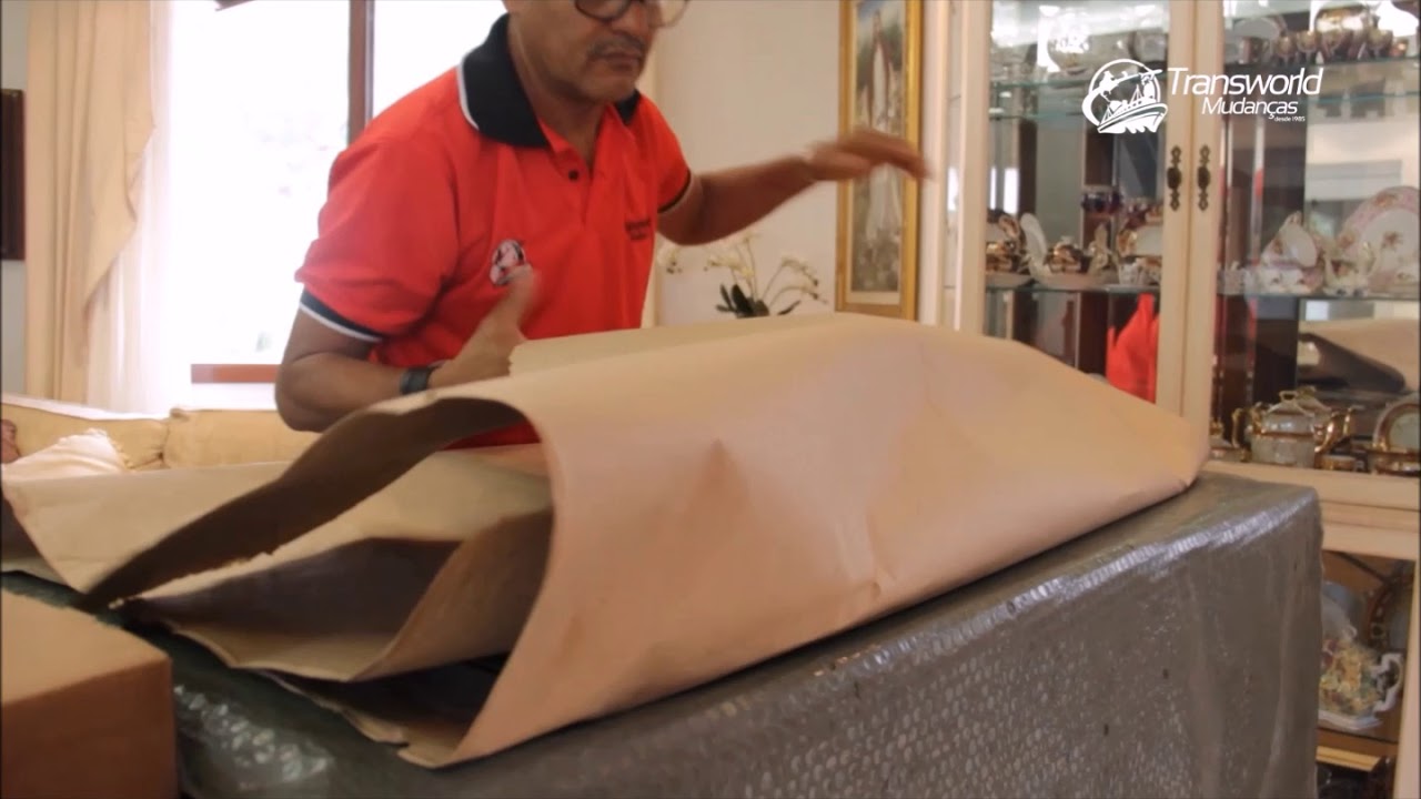 Transworld Mudan&ccedil;as - Como sua TV &eacute; embalada