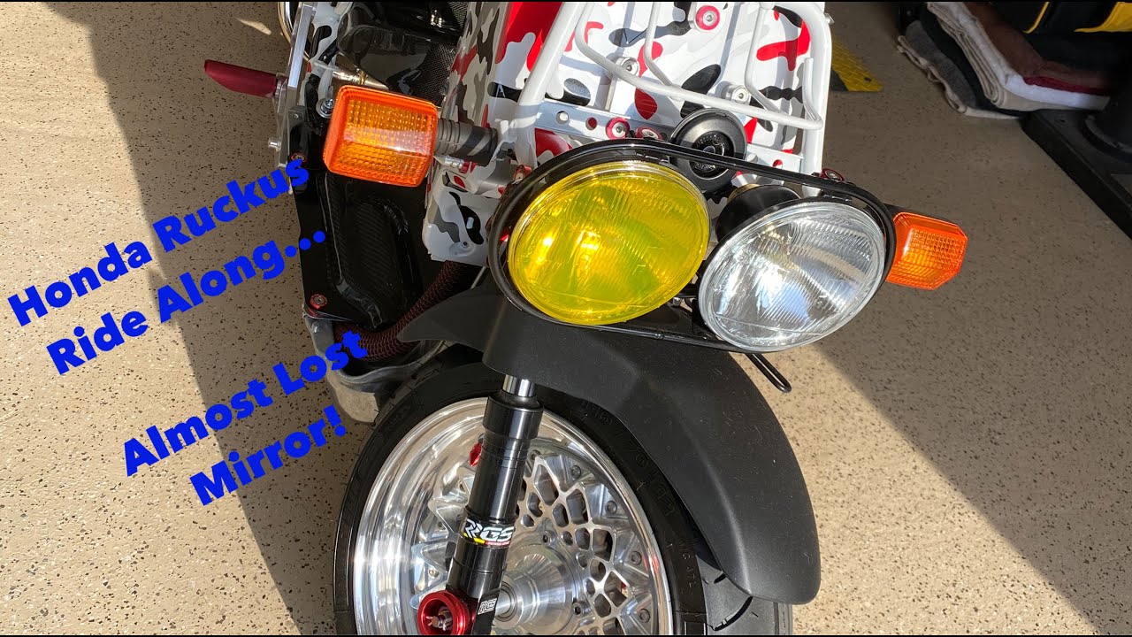 Honda Ruckus ride along..almost lost mirror