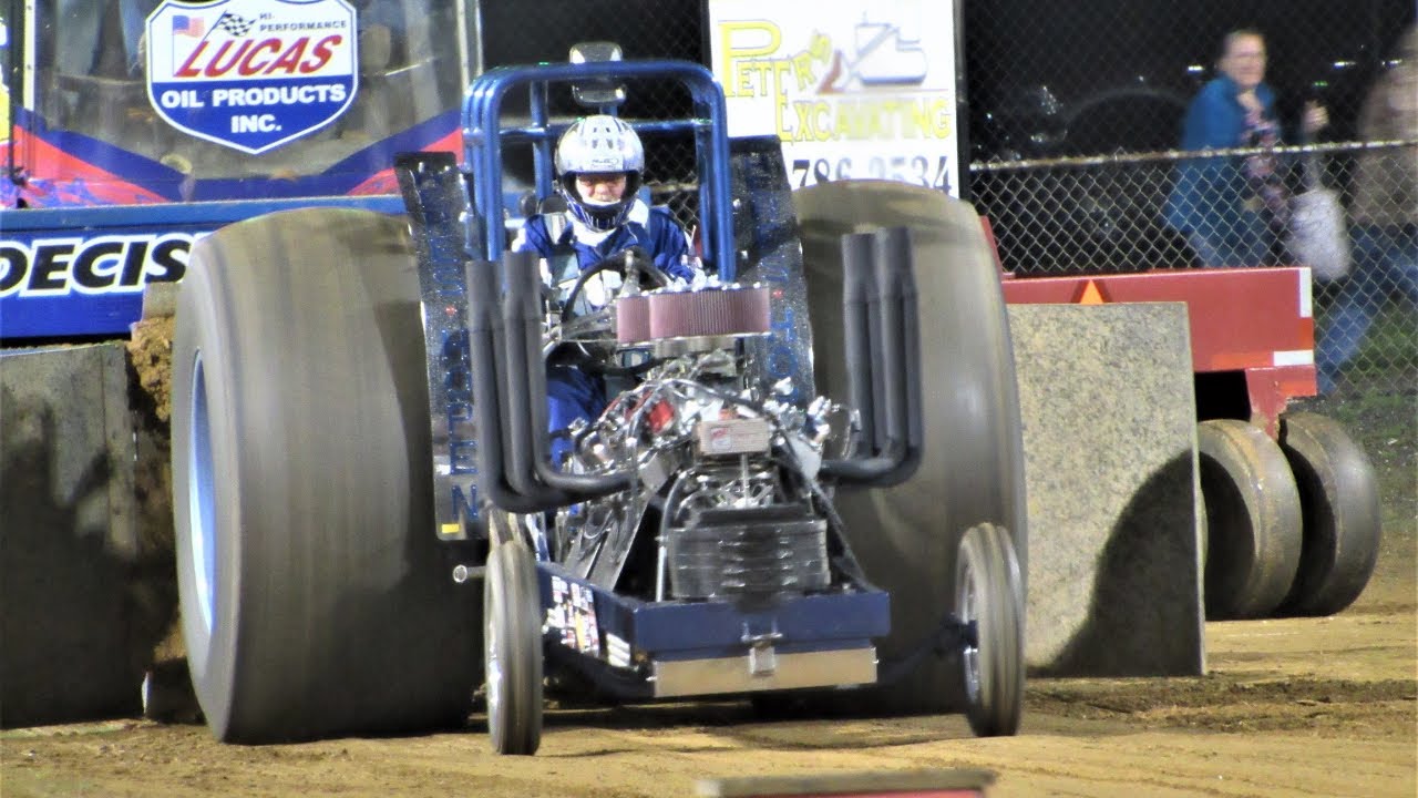 MULTI-ENGINE MODIFIED TRACTOR PULL.. Lucas Oil East Coast Series pulling league