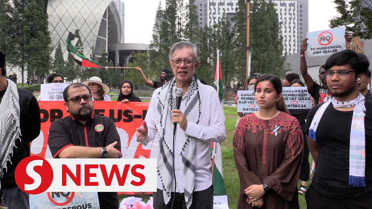 Pro-Palestine group protests participation of two companies at defence expo