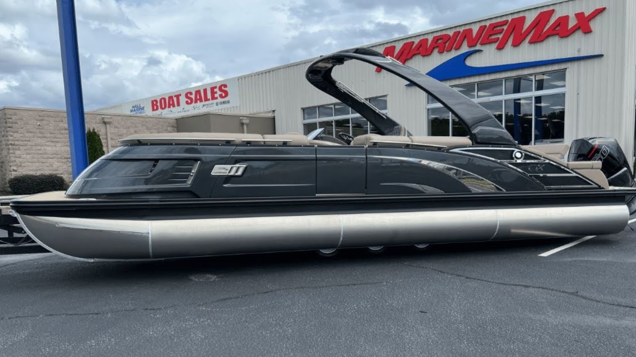 This Just In! 2024 Bennington 25QX Boat For Sale at MarineMax Greenville, SC