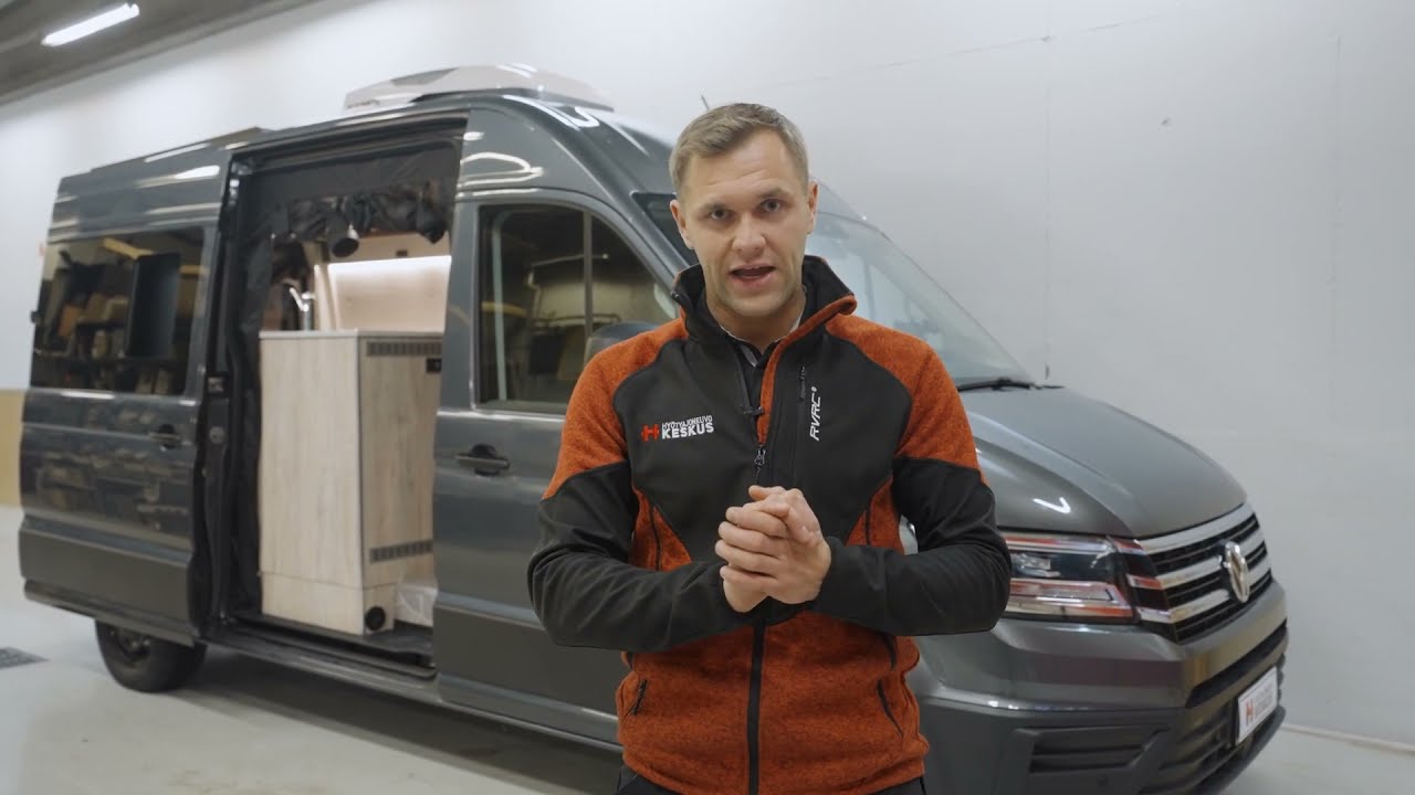 Matkailuauton rakentaminen -mit&auml; siihen tehtiin? Volkswagen Crafter 4x4 @SuomenHy&ouml;tyajoneuvokeskus
