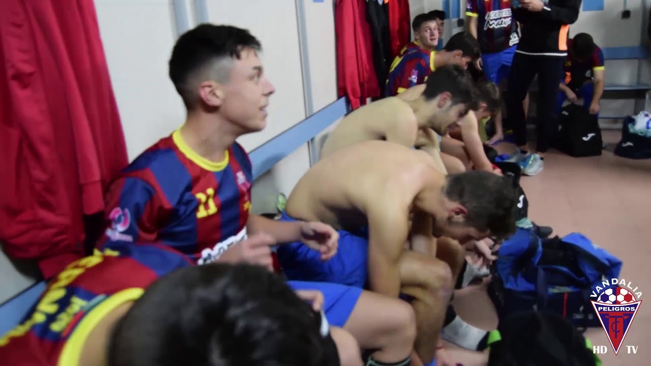 Vestuarios tras Juvenil - Zaidin 3-1