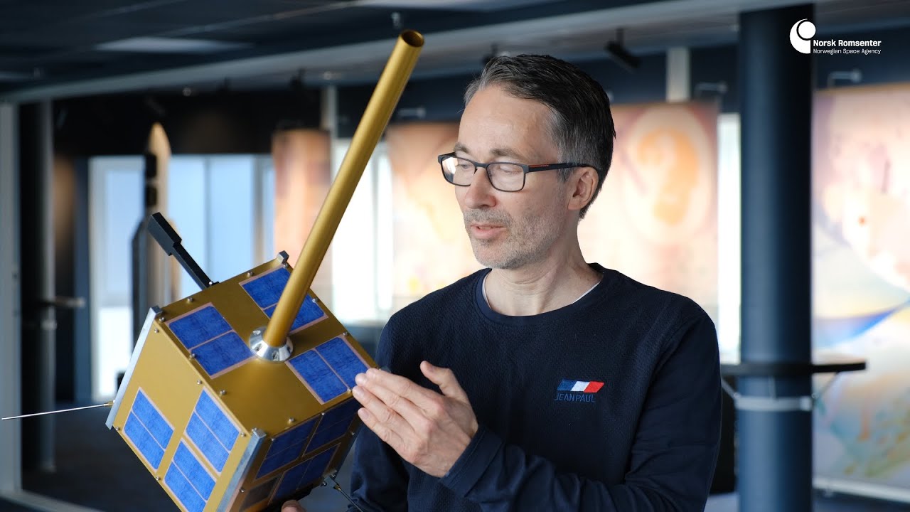 AISSat-1 – 10 år i bane