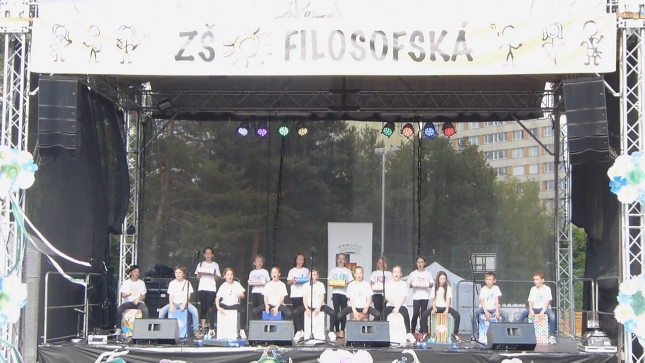 19. Babička - pády - 3.C, Černá, Lálová