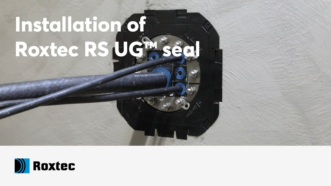 Installation of a Roxtec RS UG™ seal