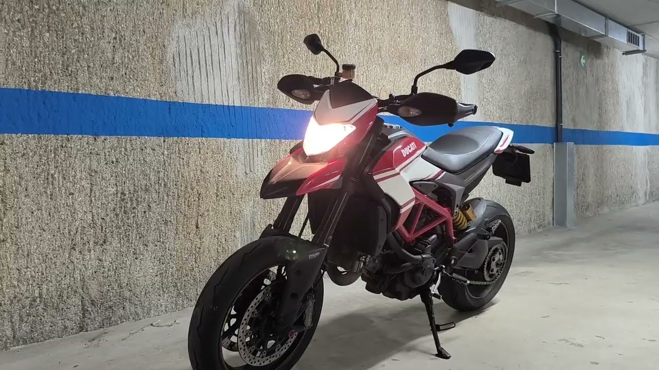 Ducati Hypermotard 821 SP - Cold start