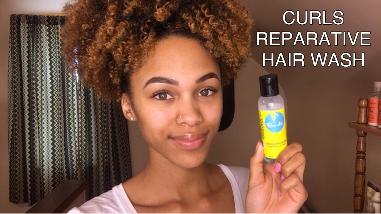 CURLS Blueberry Bliss Reparative Hair Wash Review