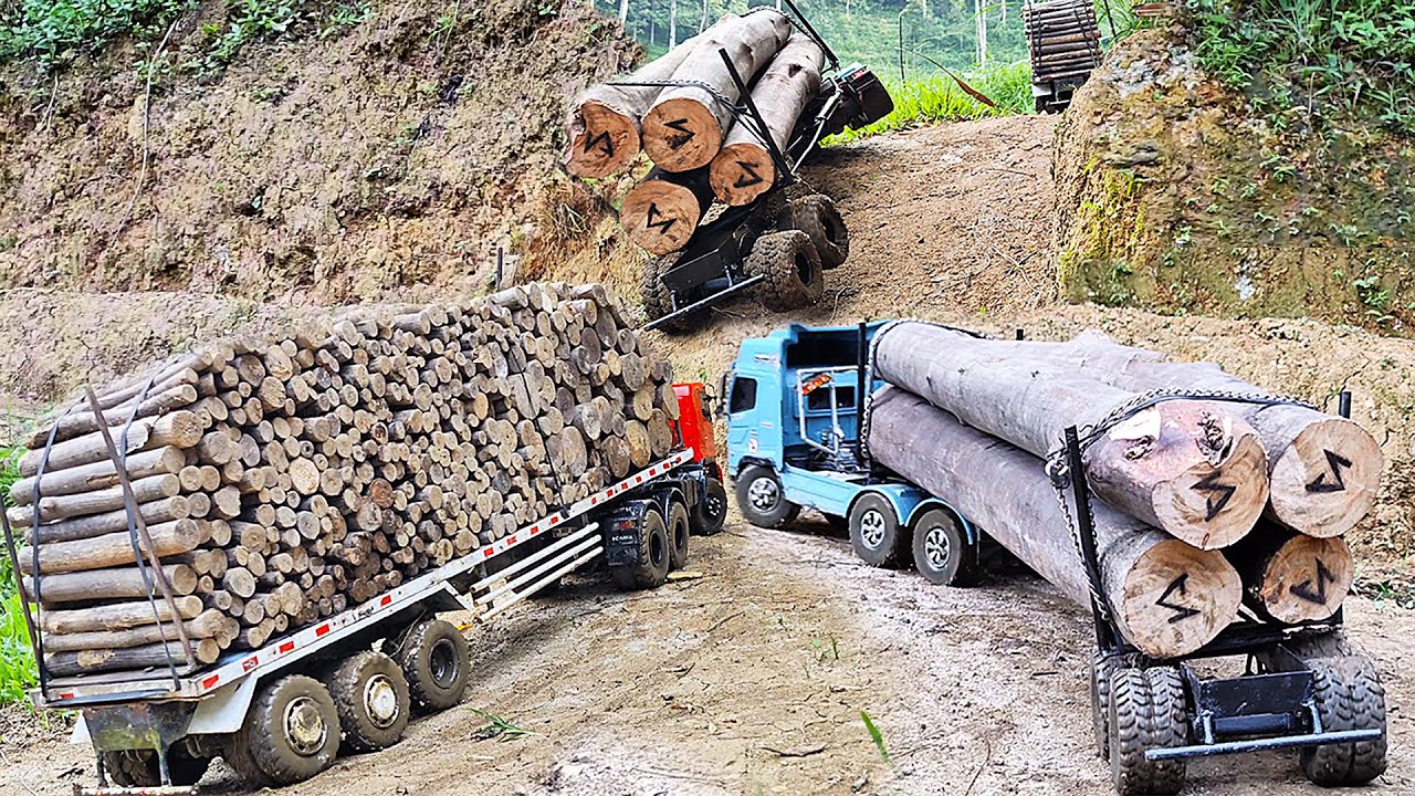 BIKIN JANTUNGAN Truk Hino 500 Trailer Vs Truk BALAK Hino Turunan EXTREME Muatan Kayu Truk TERGULING