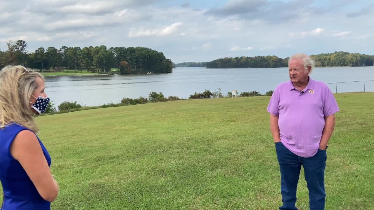 Man celebrates 5 years surviving stage IV pancreatic cancer