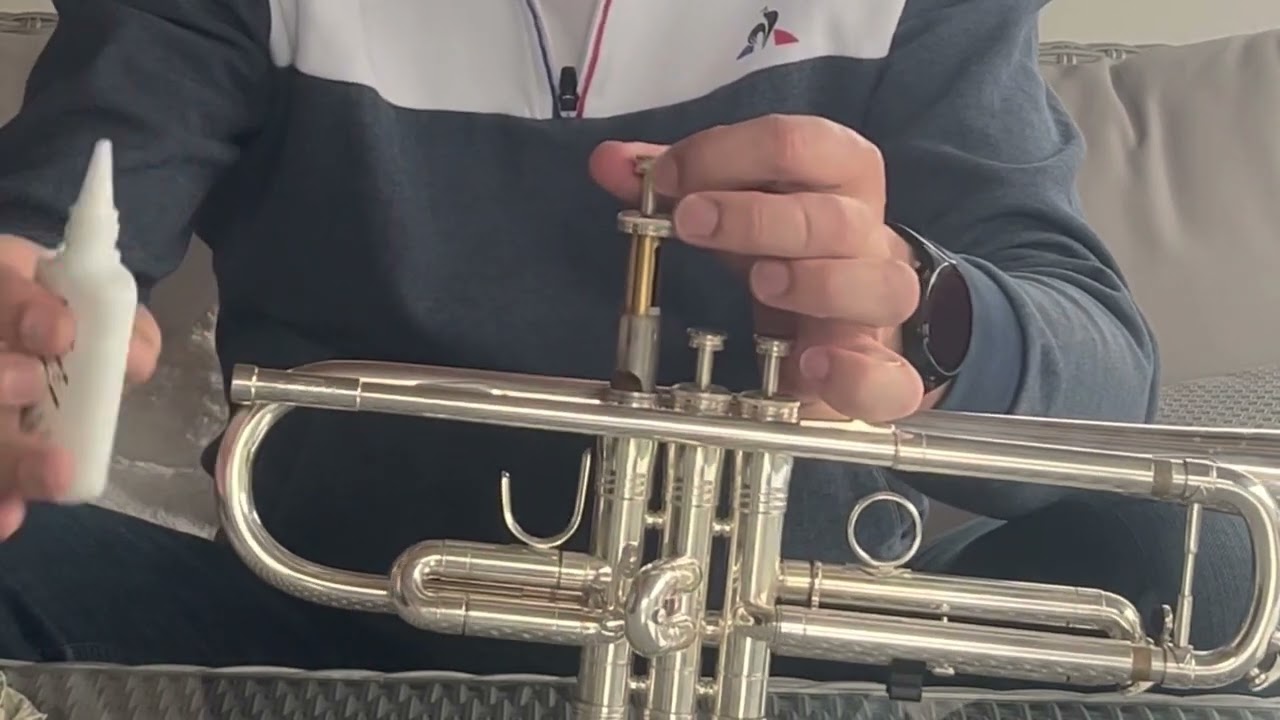 Tutoriel pour apprendre à huiler ses pistons de trompette / cornet
