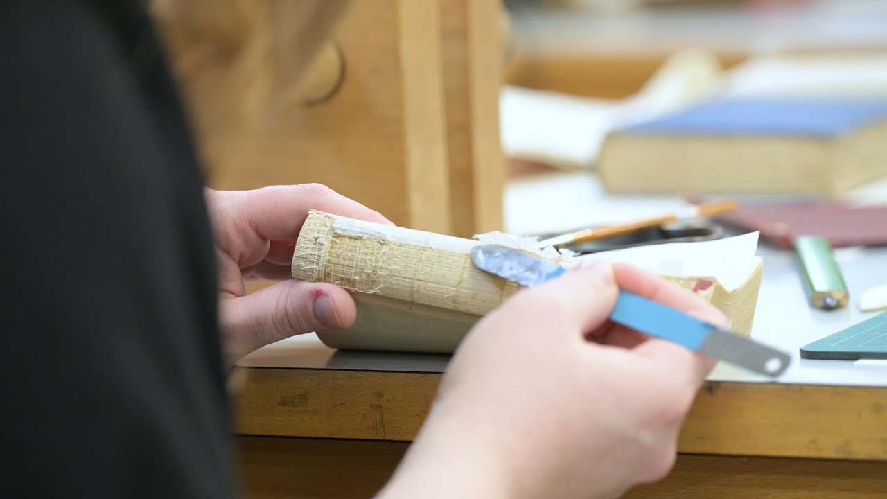 Сохранение книг и библиотечных материалов