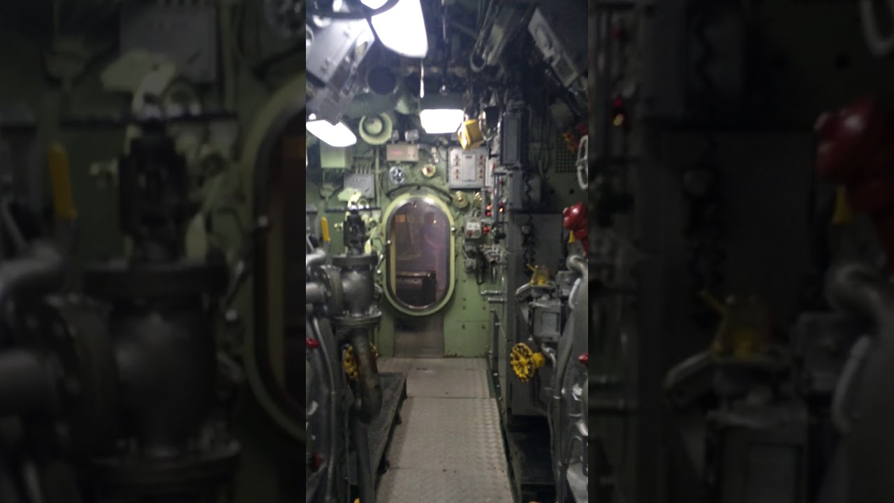 Conoce como es un Submarino Peruano Por Dentro