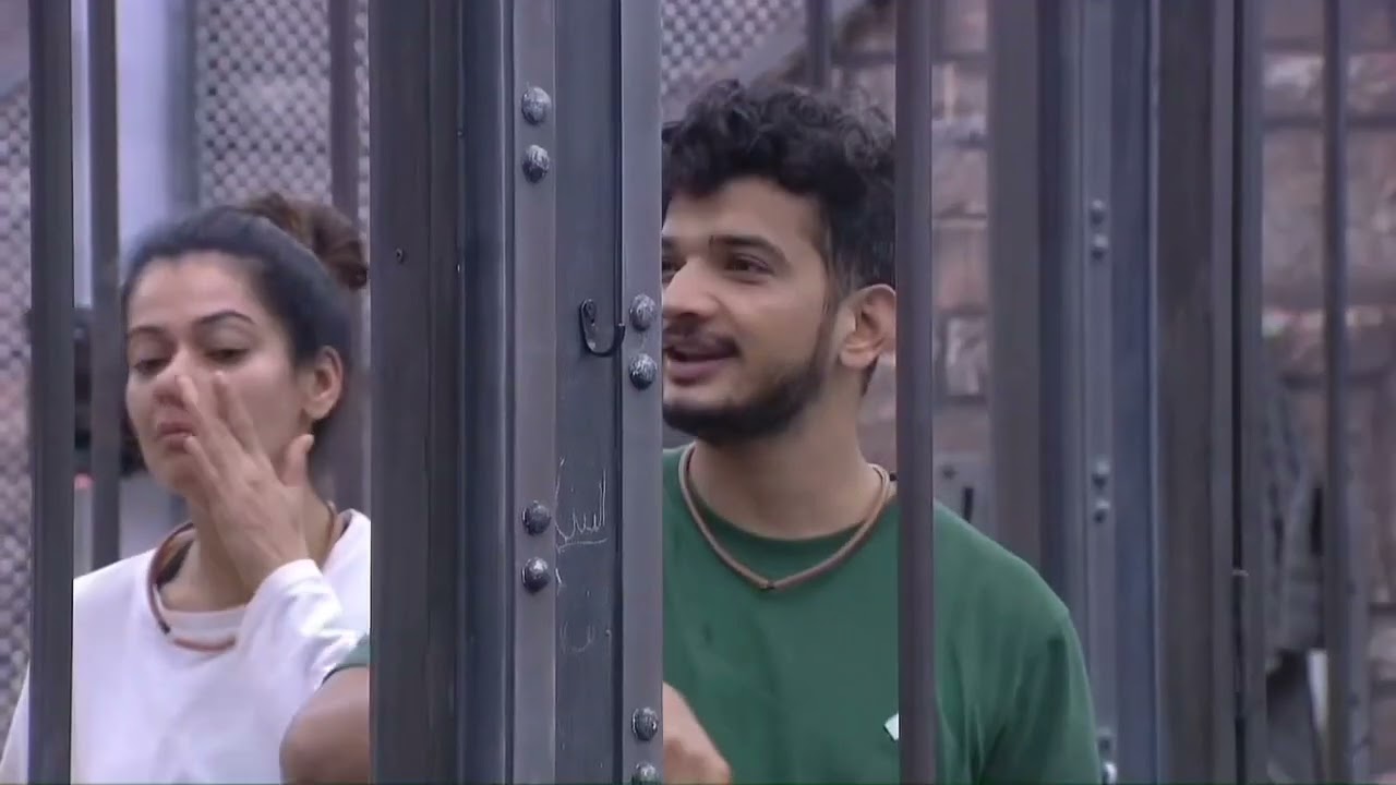 munawar and prince fight  azma