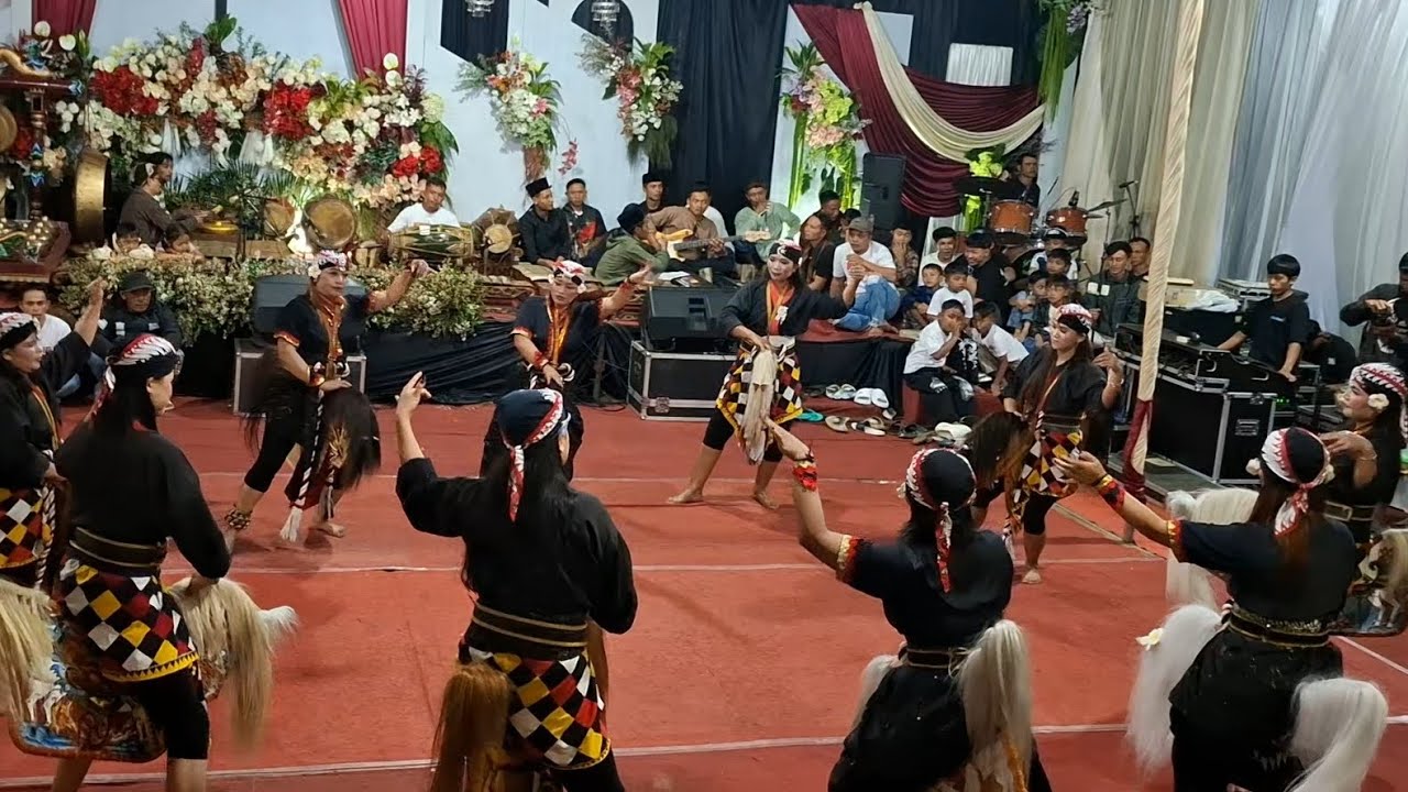 Warok putri sari asih budoyo kasiyan damarkasiyan 