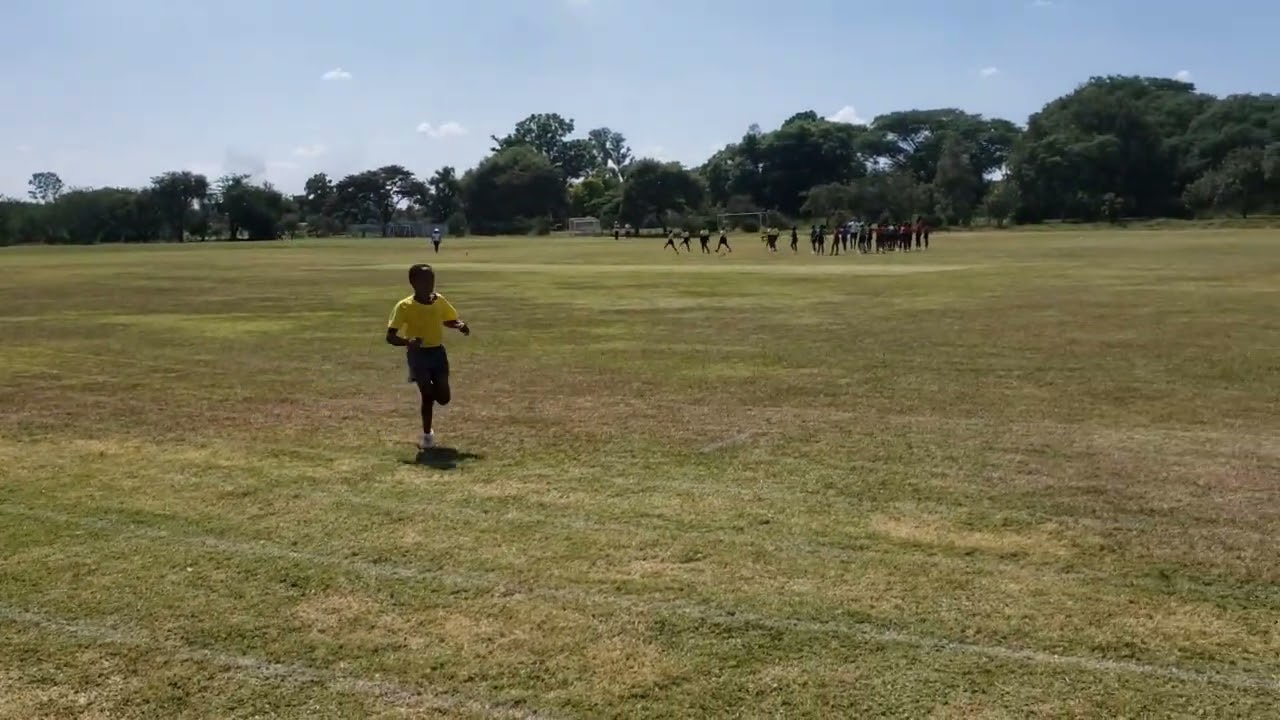 Timothy Ndebele at 9 years old breaks 2.5km cross country record by over 1 minute