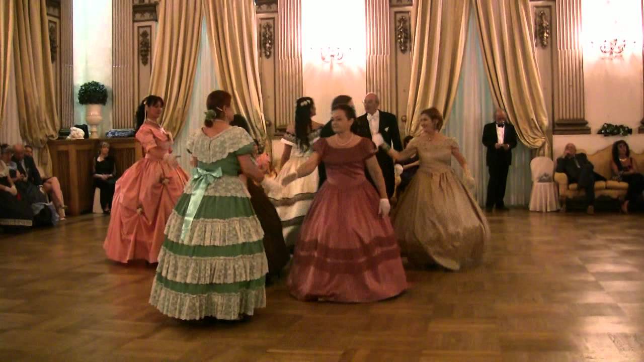 GRAN BALLO DI ESTATE al Palazzo Brancaccio di Roma con la Compagnia Nazionale di Danza Storica