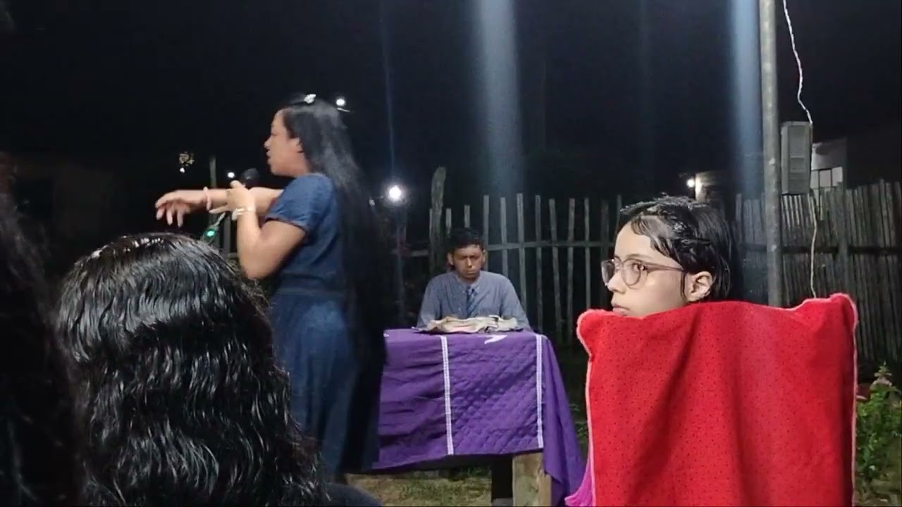 Culto em ações de graças na residência da Missionária Eliude.