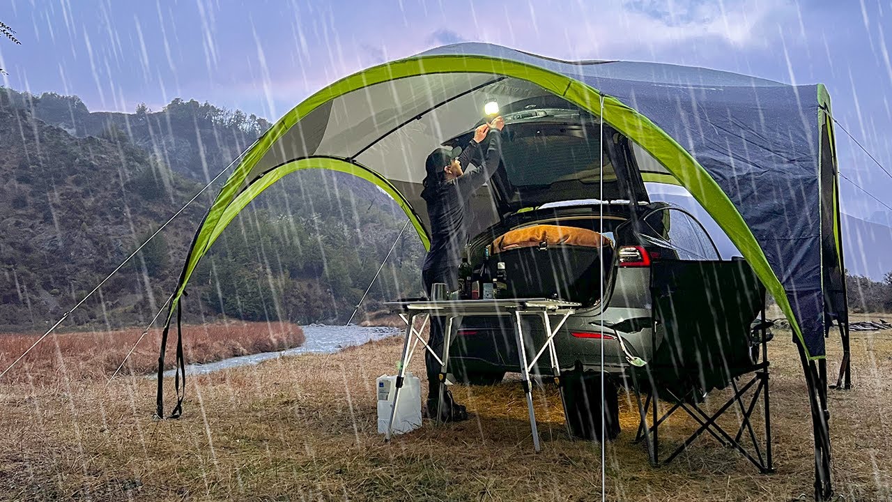 Rainy Car Camping in my Tesla Y - I found the perfect riverside spot
