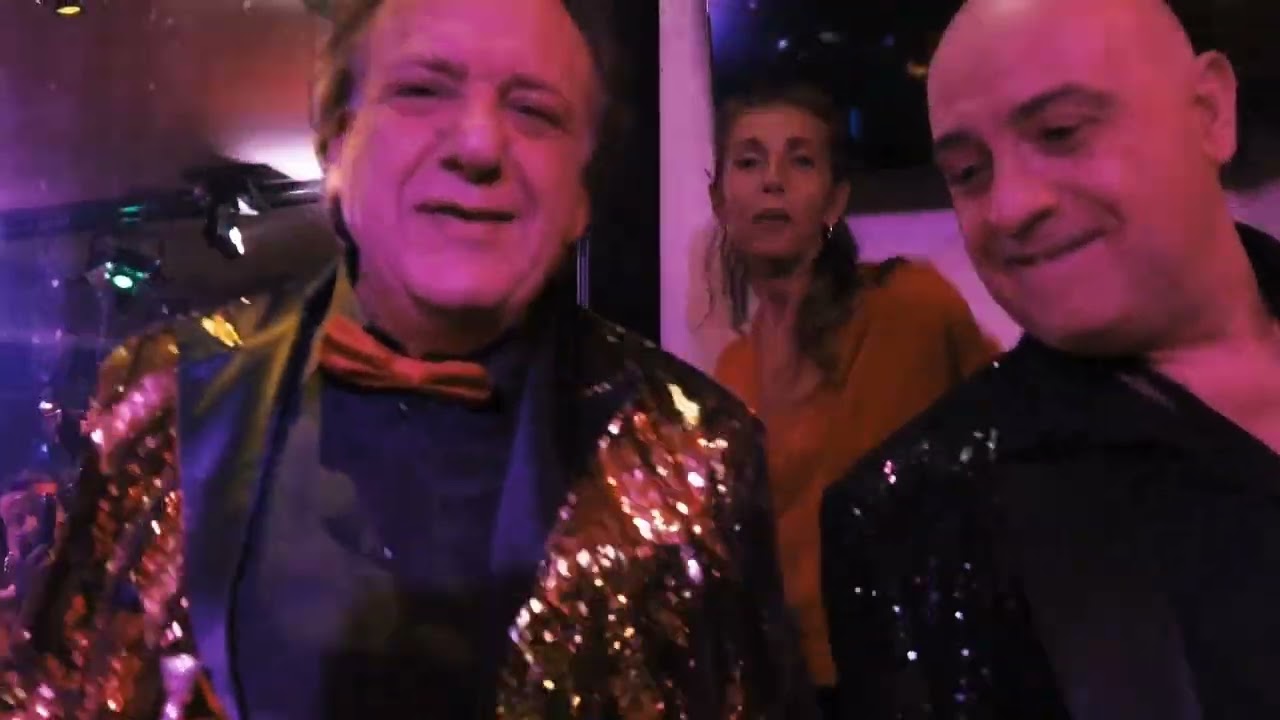 Les Cousins  Lou et Coco  Viens Danser