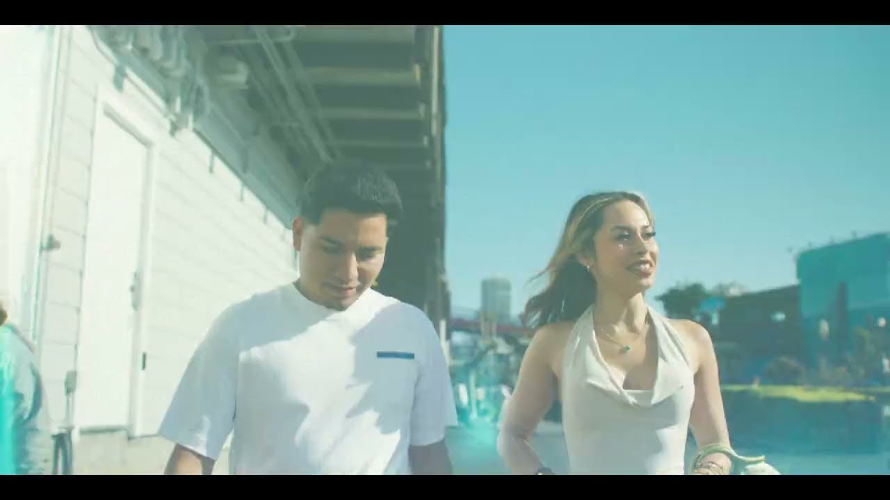 Julio LV - Tus Fotos (Official Video)