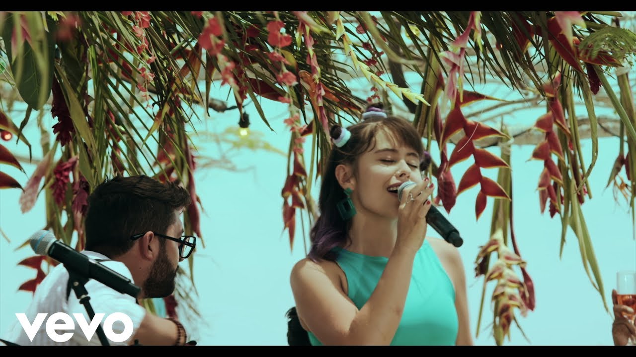 Juliana Vel&aacute;squez, Simon Savi - Loco por ti (De 