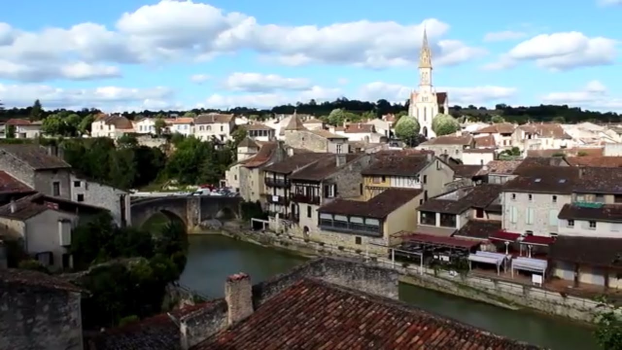 Tour of the Medieval Town and Castle of Nérac