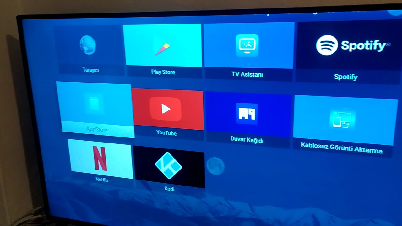 A 101 de satılan  4 k ultra hd Televizyon  ( Nordmende ) 50 inç