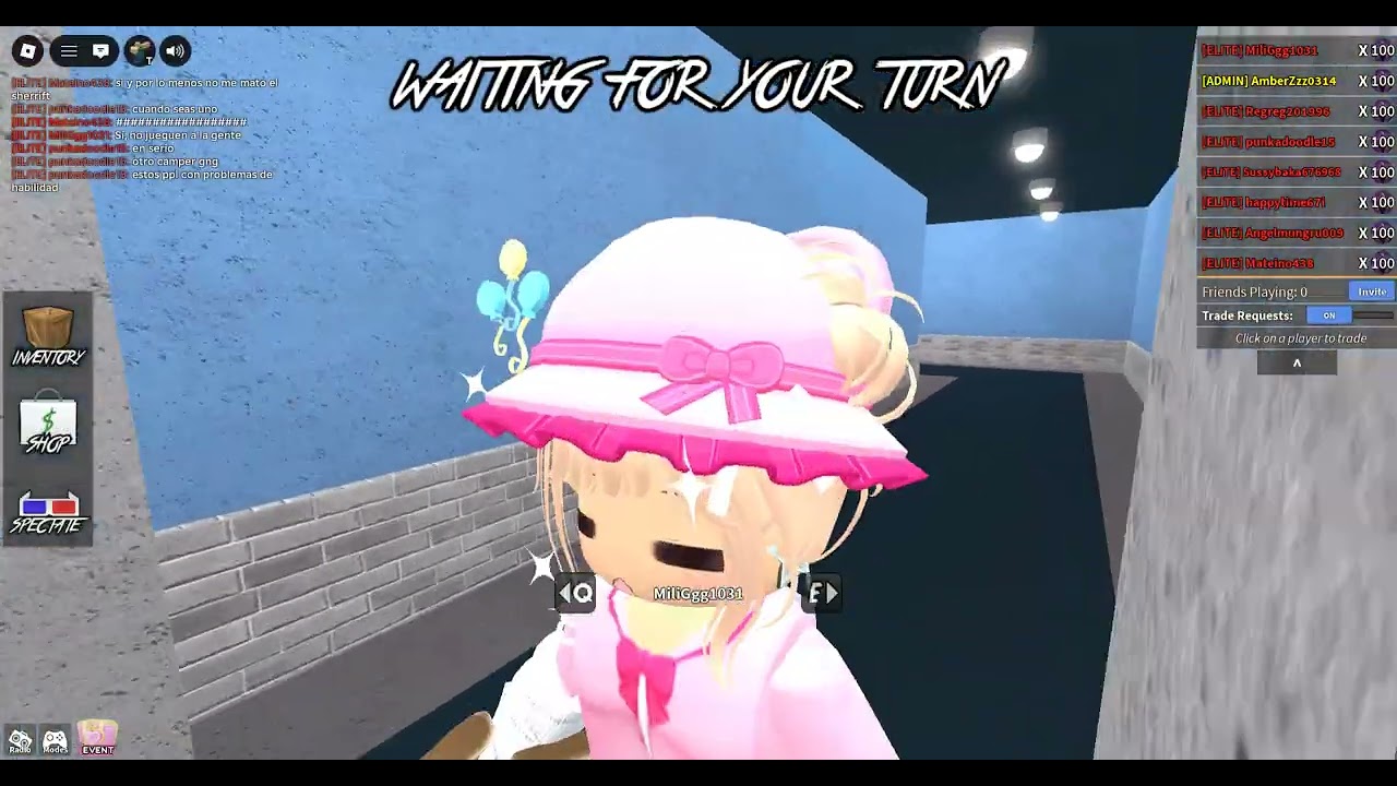 JUGANDO MM2