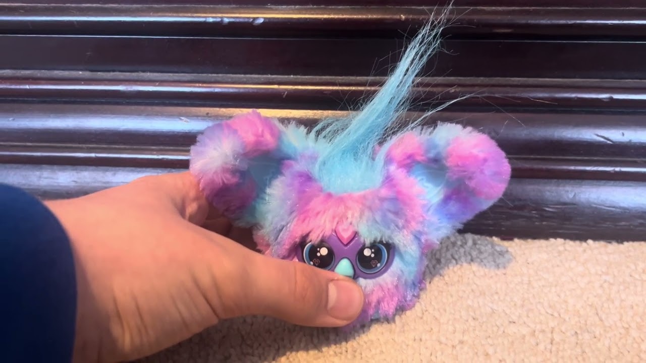 Furby Furblet Luv-Lee