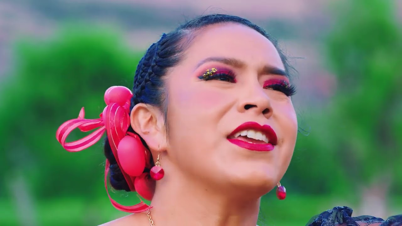 VERONICA CCOMPI - Tema Munanakuy - (primicia 2024)