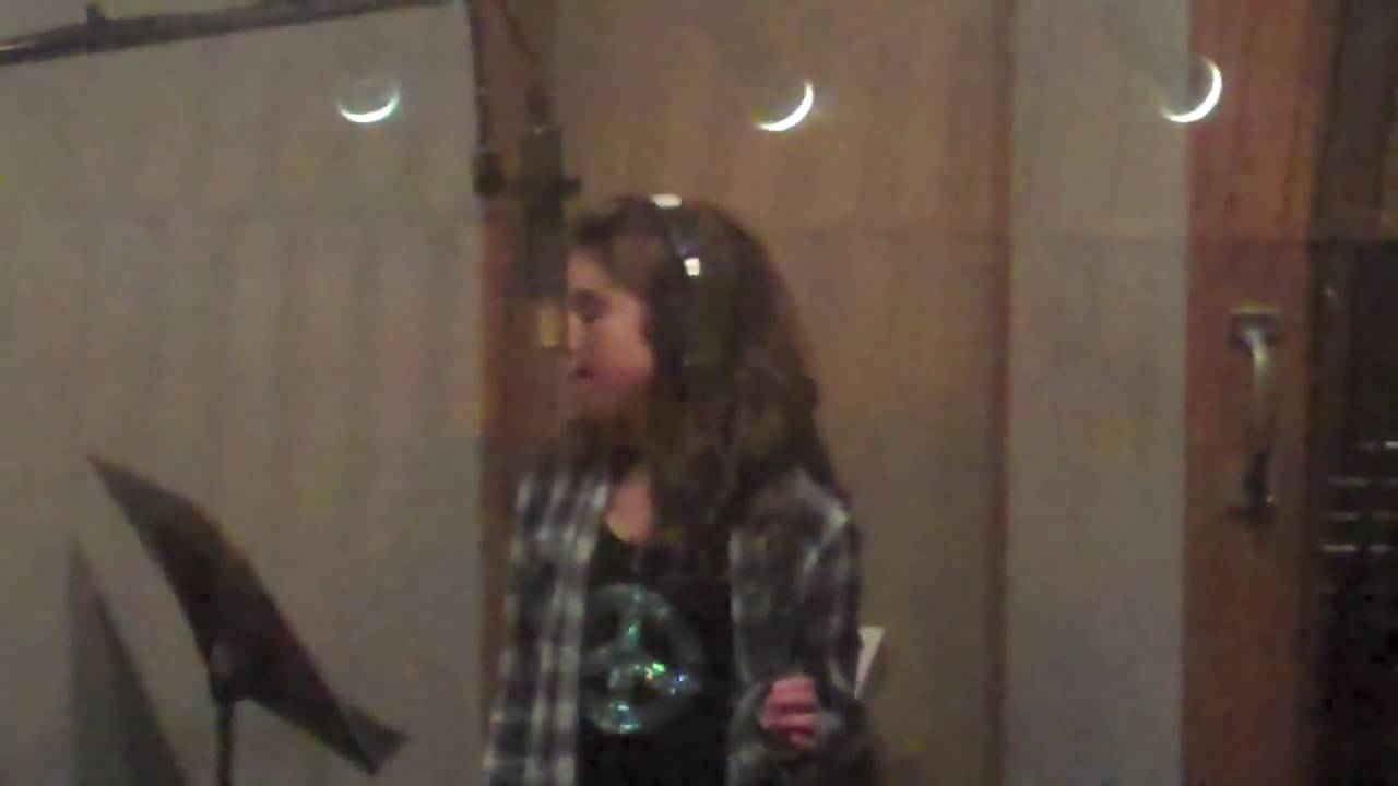 Sophie Lynn recording 