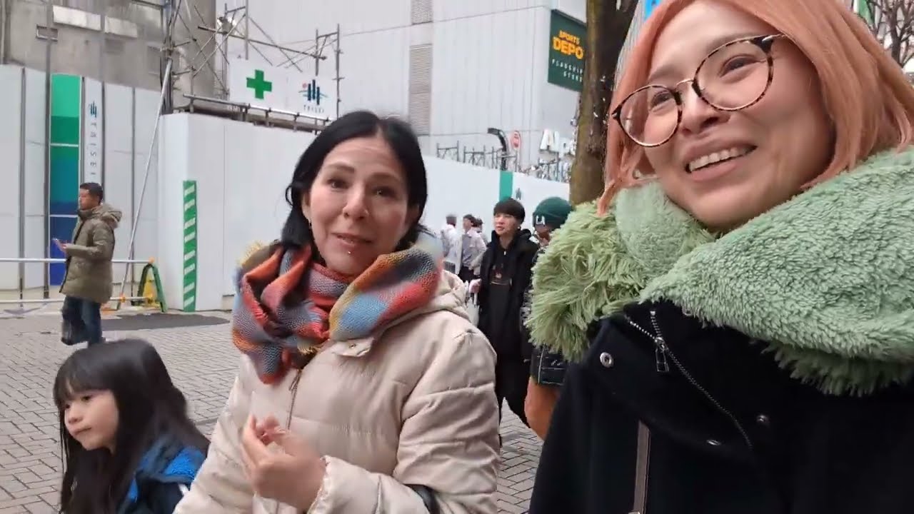 Mi hermana maravillada de Japon+la batalla con los palillos+