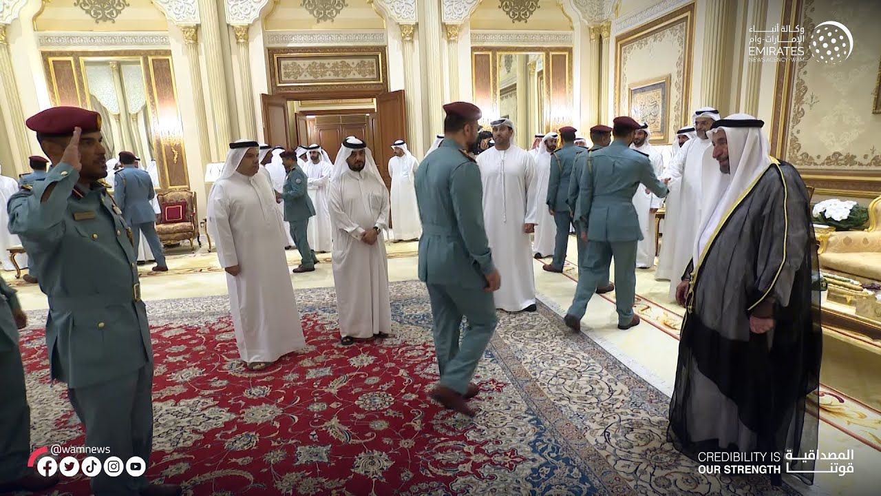 حاكم الشارقة يستقبل المهنئين بشهر رمضان المبارك