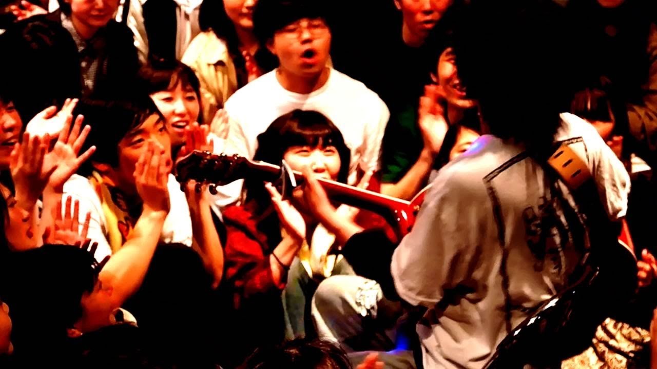 teto - 高層ビルと人工衛星(MV)@teto_official  @thedadadadys
