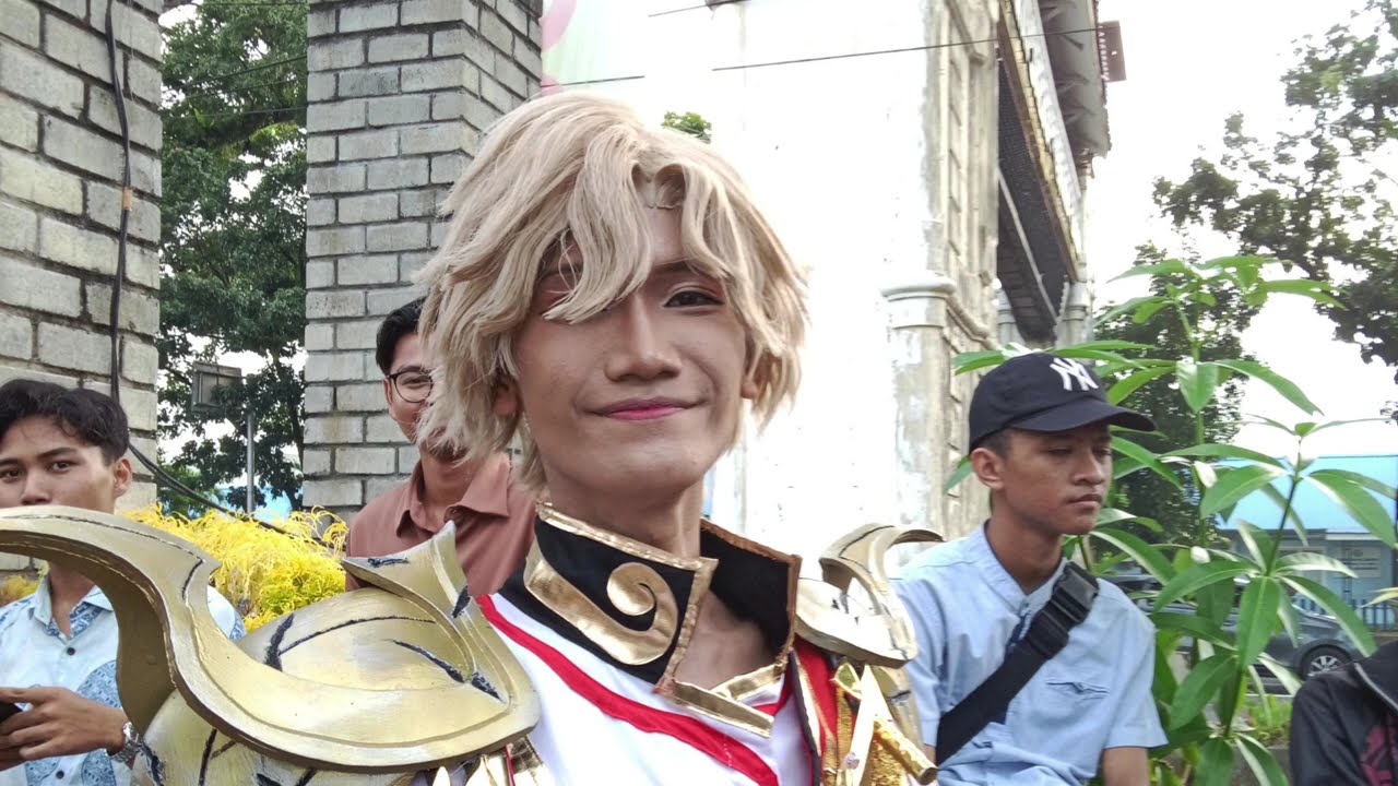LOMBA KOSTUM COSPLAY DI POLONIA SKY PARK MEDAN