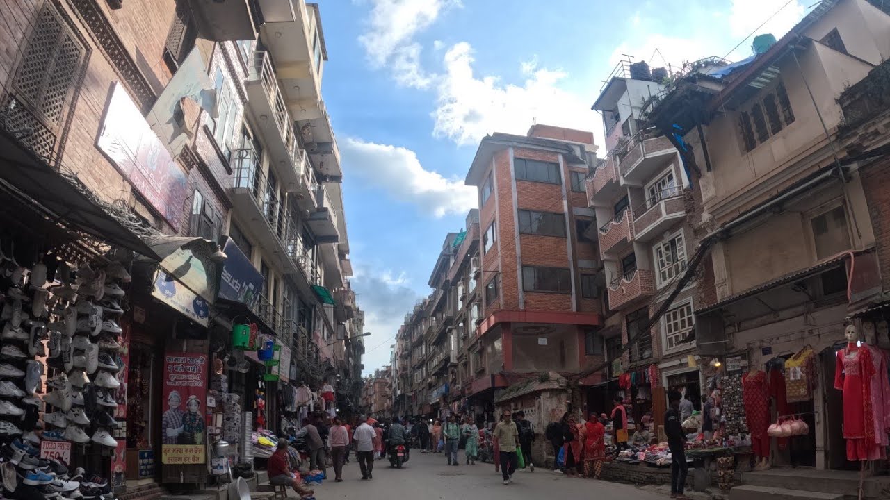 Walking Tour in Lagankhel, Lalitpur City | Footpath Market of Lagankhel | Local Market Lagankhel