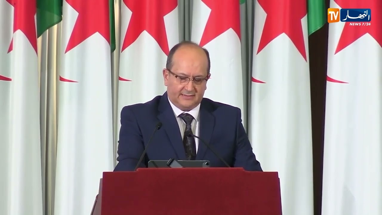 الوزير الأول: المجلس الوطني الإقتصادي و الإجتماعي أصبح فضاء إستشاري بامتياز