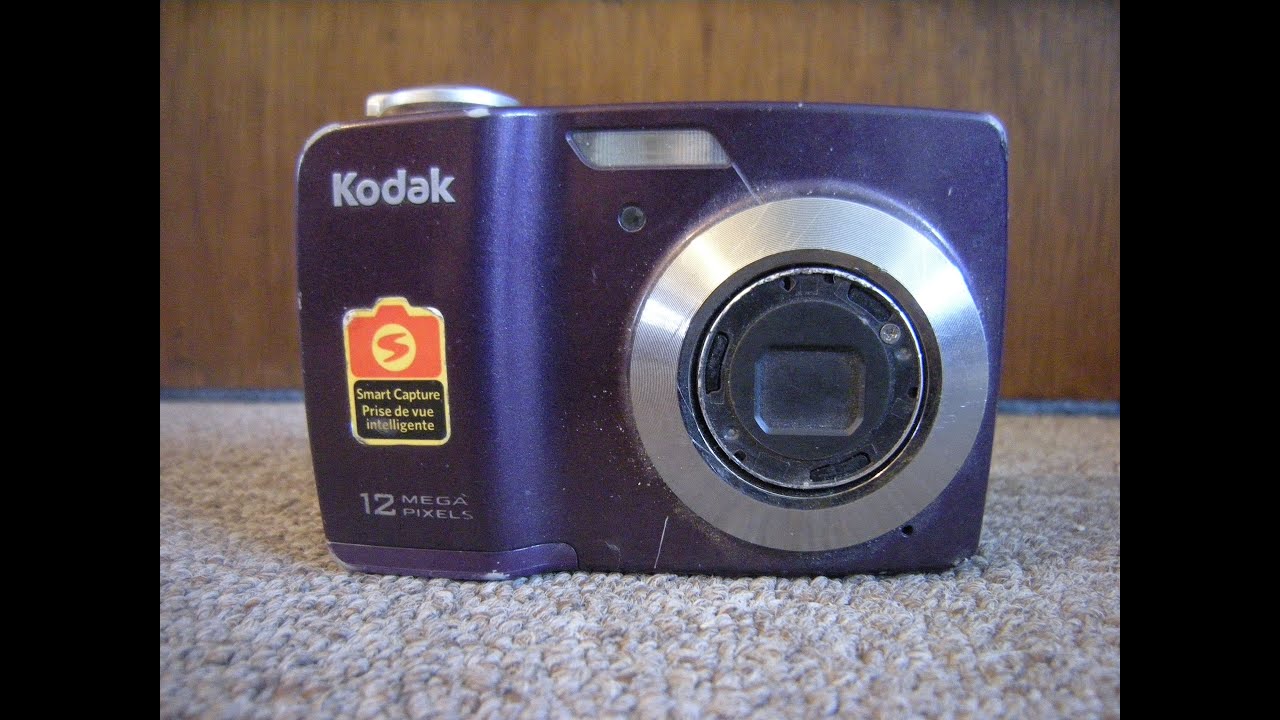 Kodak EasyShare C182 12.4MP Digital Camera Plum Needs Repair or For Parts