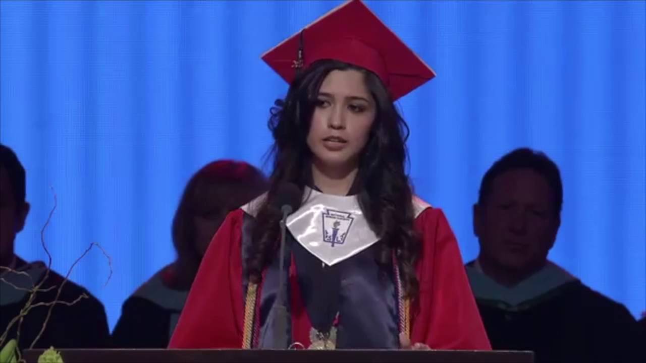 UNDOCUMENTED IMMIGRANT DELIVERS POWERFUL GRADUATION SPEECH