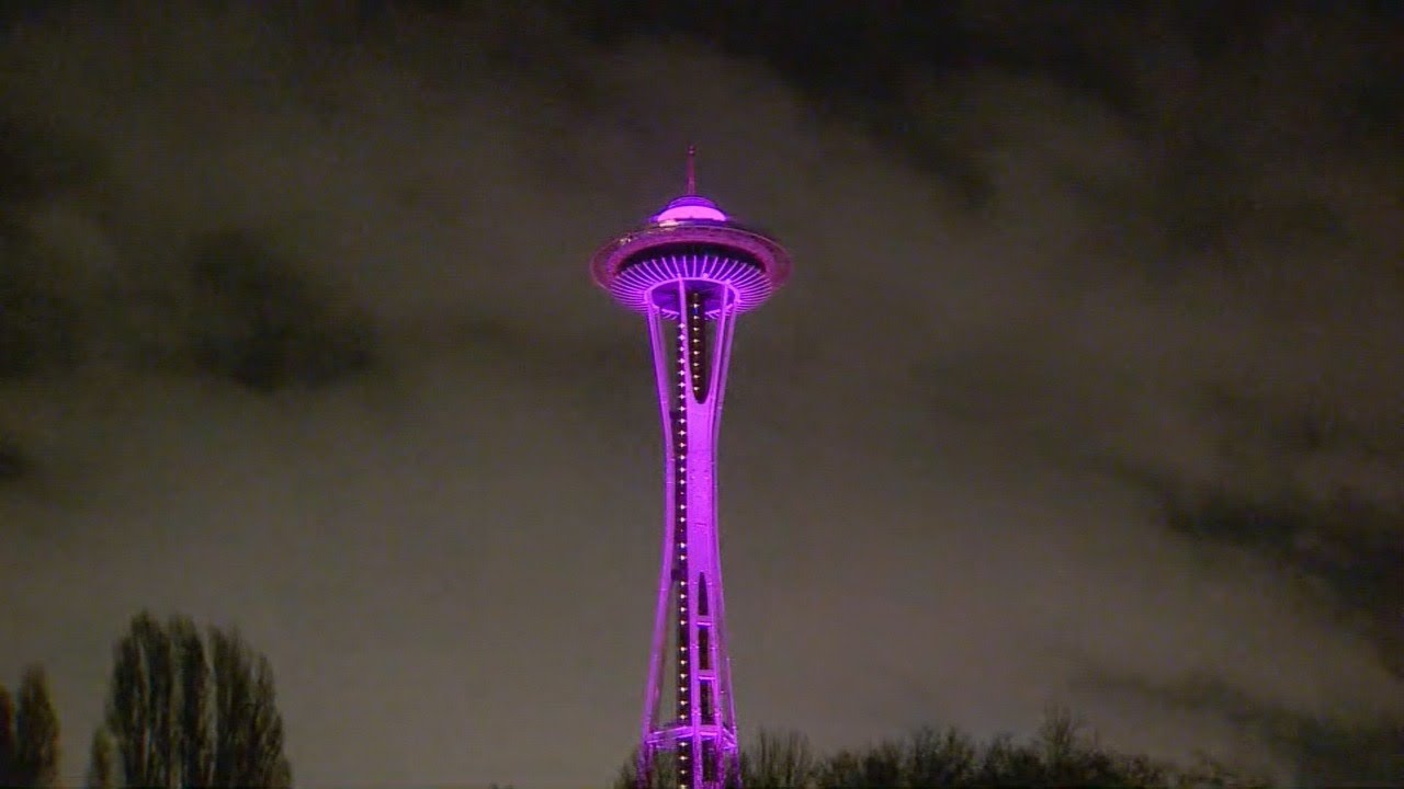 Light show at Space Needle on New Year's Eve