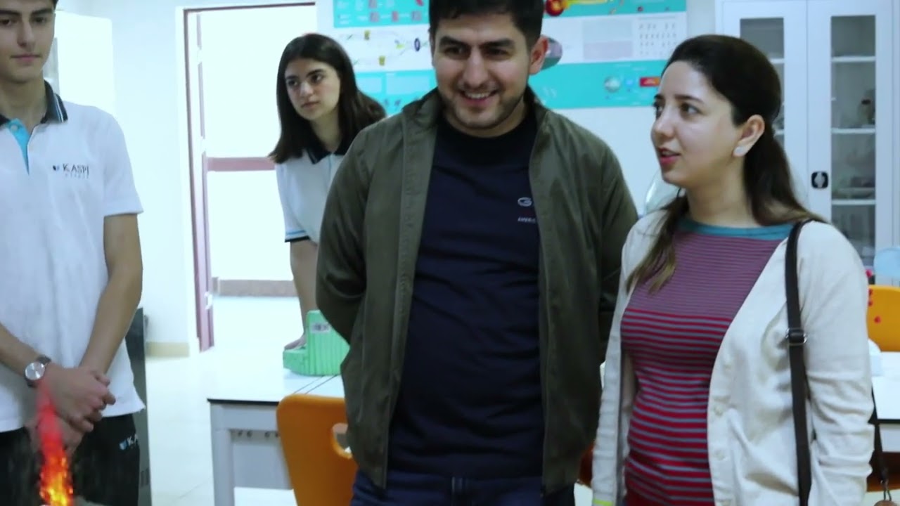 Kaspi liseyinin Bakıxanov filialında 