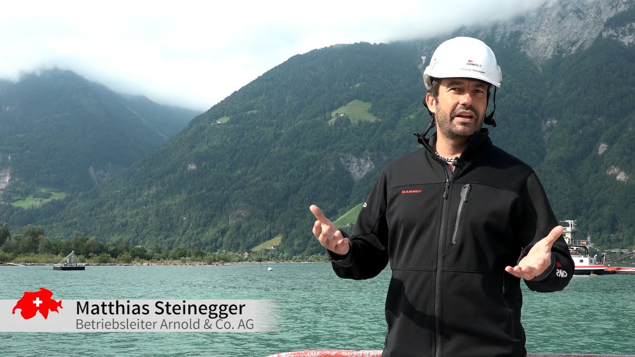 Schwimmbagger im Urnersee - Kies- und Sandabbau, Arnold & Co. AG
