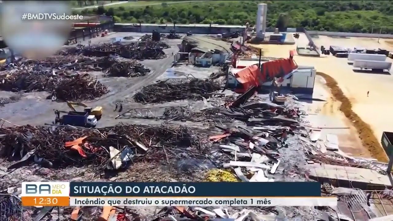 Atacadão | incêndio completa um mês e reconstrução ainda não iniciou em Vitória da Conquista
