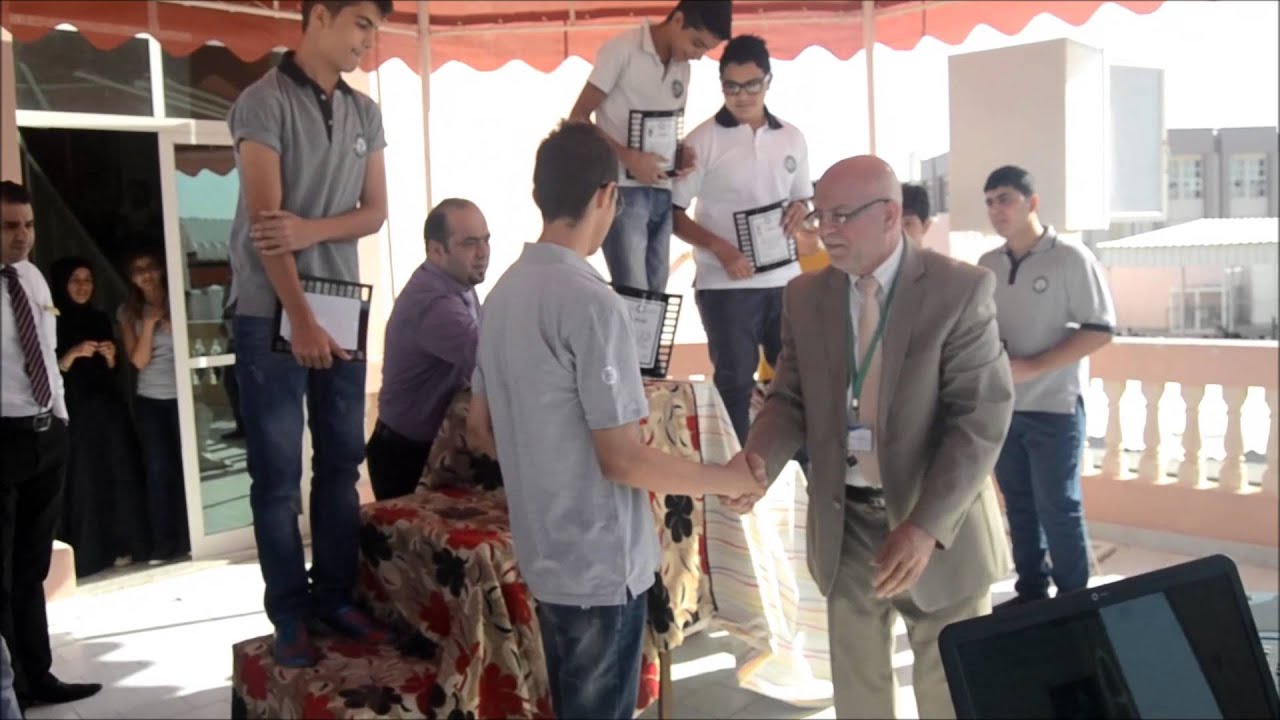 First Lebanon private school 78 تكريم العشرة الأوائل من الصف العاشر أ  الفصل الثاني