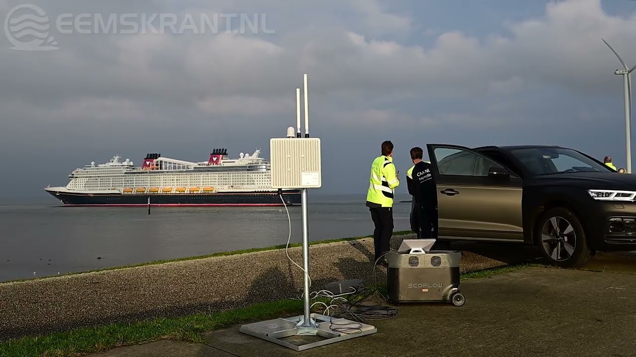 ILT controleert dronevliegers tijdens vertrek Disney Destiny uit de Eemshaven