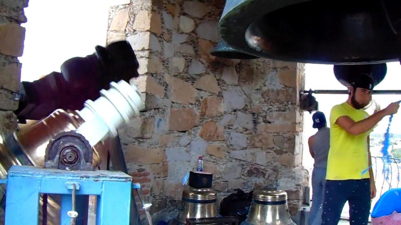 Repique de campanas de medio dia Parroquia del Señor del Salitre Calvillo Ags
