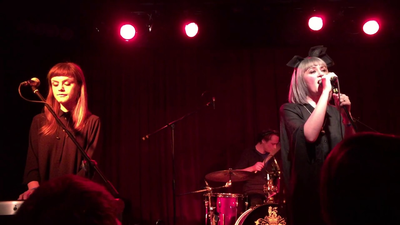 Marnie - Hearts On Fire - live at 16 Tons, Moscow - 05.11.2015